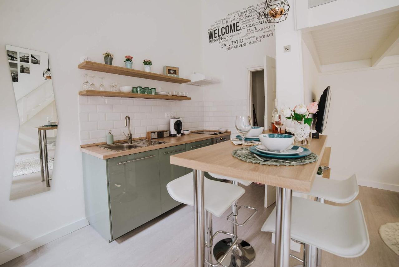 בודפשט Comfy Apartment At New York Cafe With Aircon מראה חיצוני תמונה