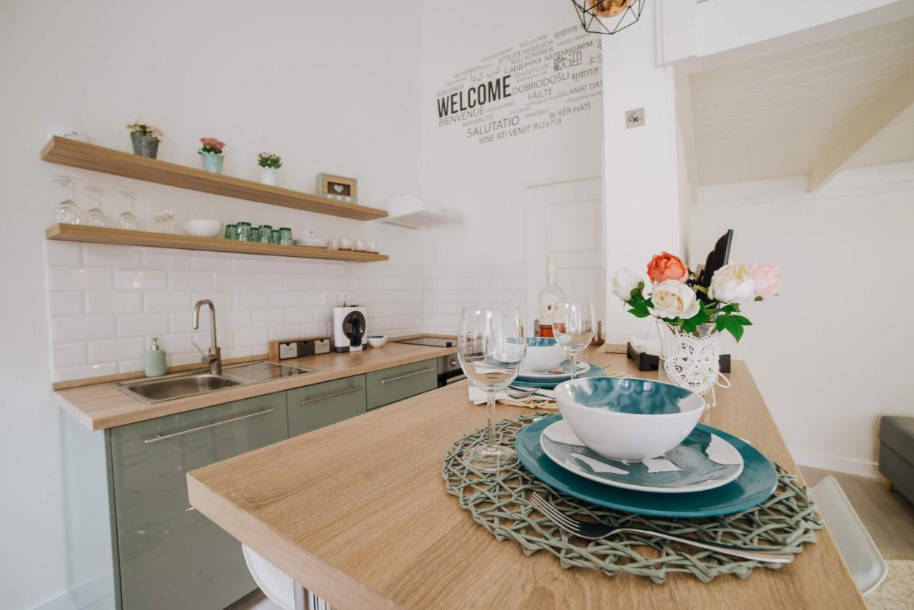 בודפשט Comfy Apartment At New York Cafe With Aircon מראה חיצוני תמונה
