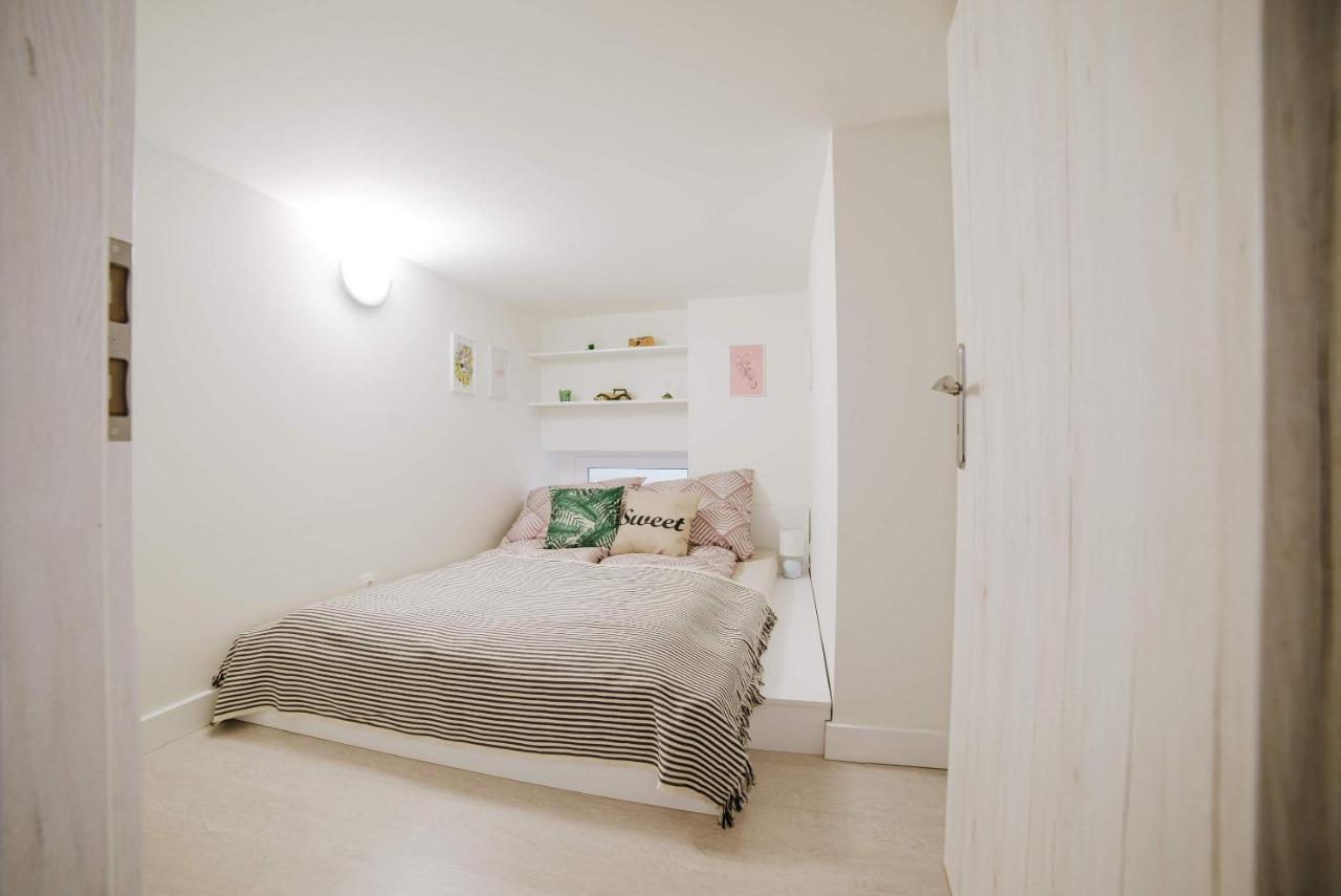 בודפשט Comfy Apartment At New York Cafe With Aircon מראה חיצוני תמונה
