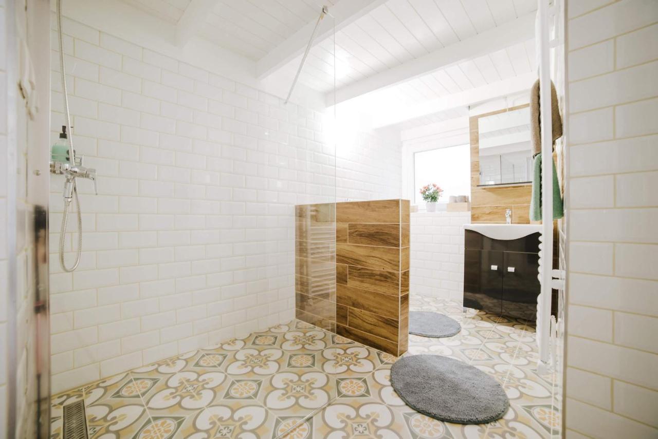 בודפשט Comfy Apartment At New York Cafe With Aircon מראה חיצוני תמונה