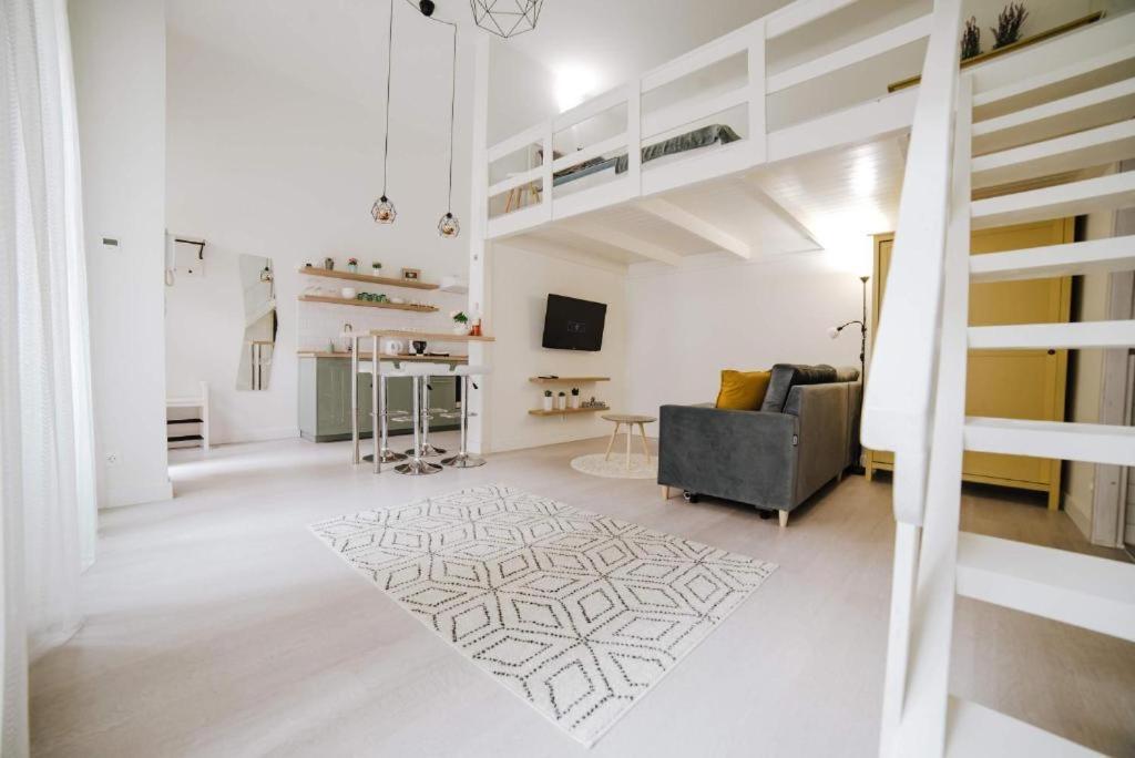 בודפשט Comfy Apartment At New York Cafe With Aircon מראה חיצוני תמונה
